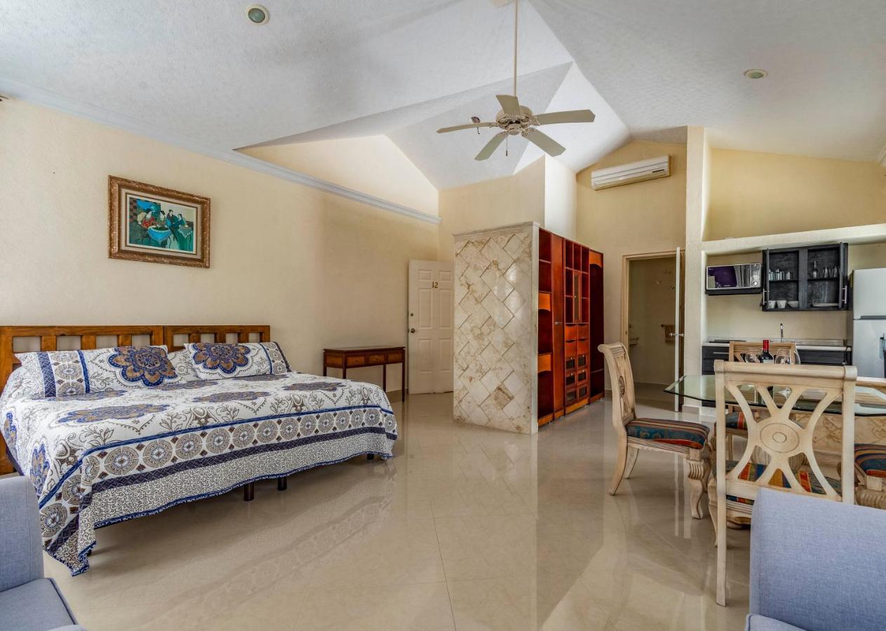 Casona Del Sol Apartment Cancun Exterior photo